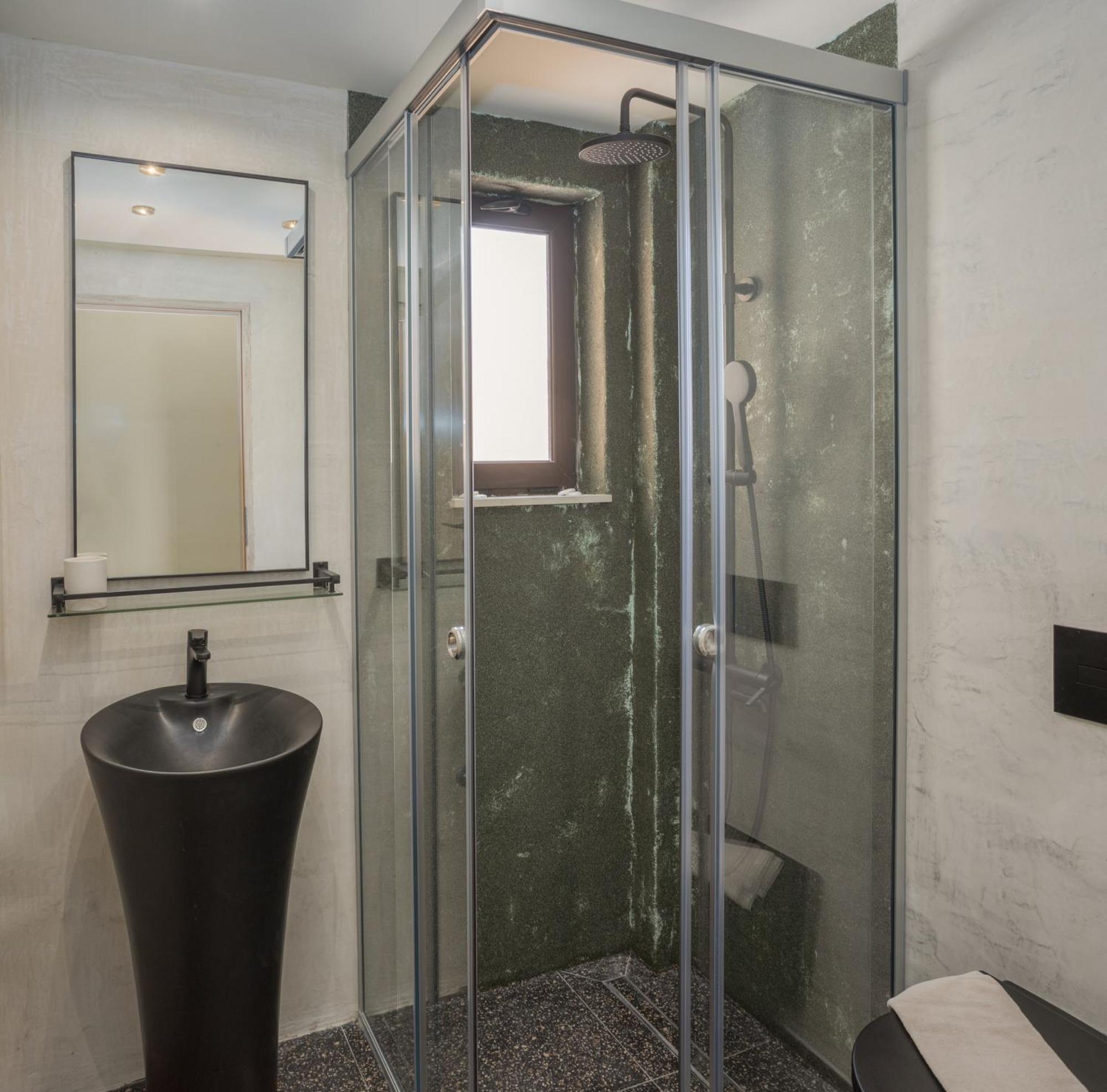 Driades Luxury Apartments แอร์ซอนิสซอส ภายนอก รูปภาพ