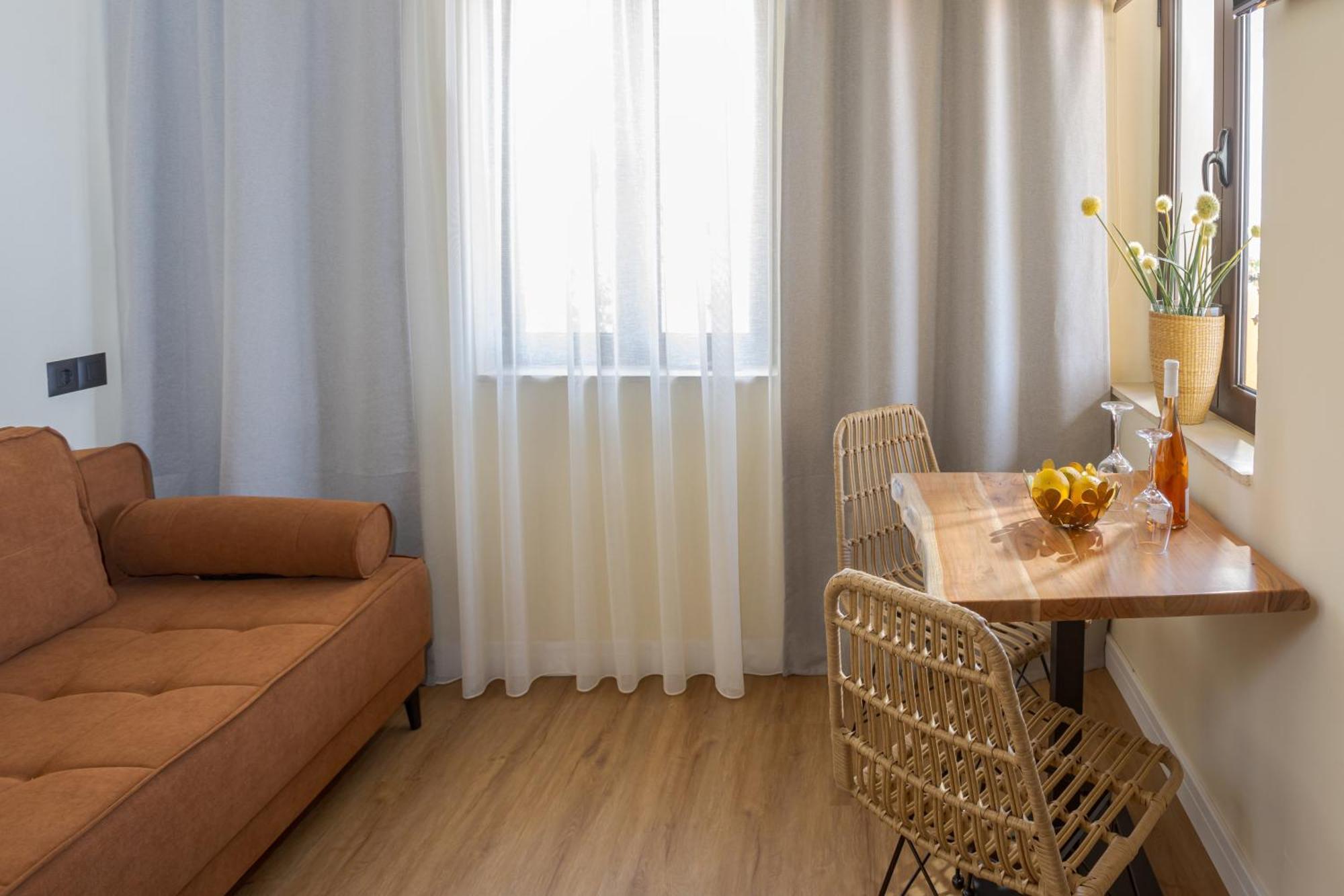 Driades Luxury Apartments แอร์ซอนิสซอส ภายนอก รูปภาพ